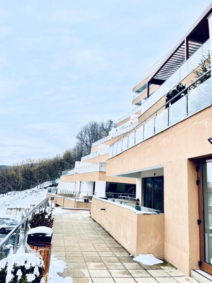 Londof Luxury Apartments - With A Panoramic View Over The City Brasov Exterior photo